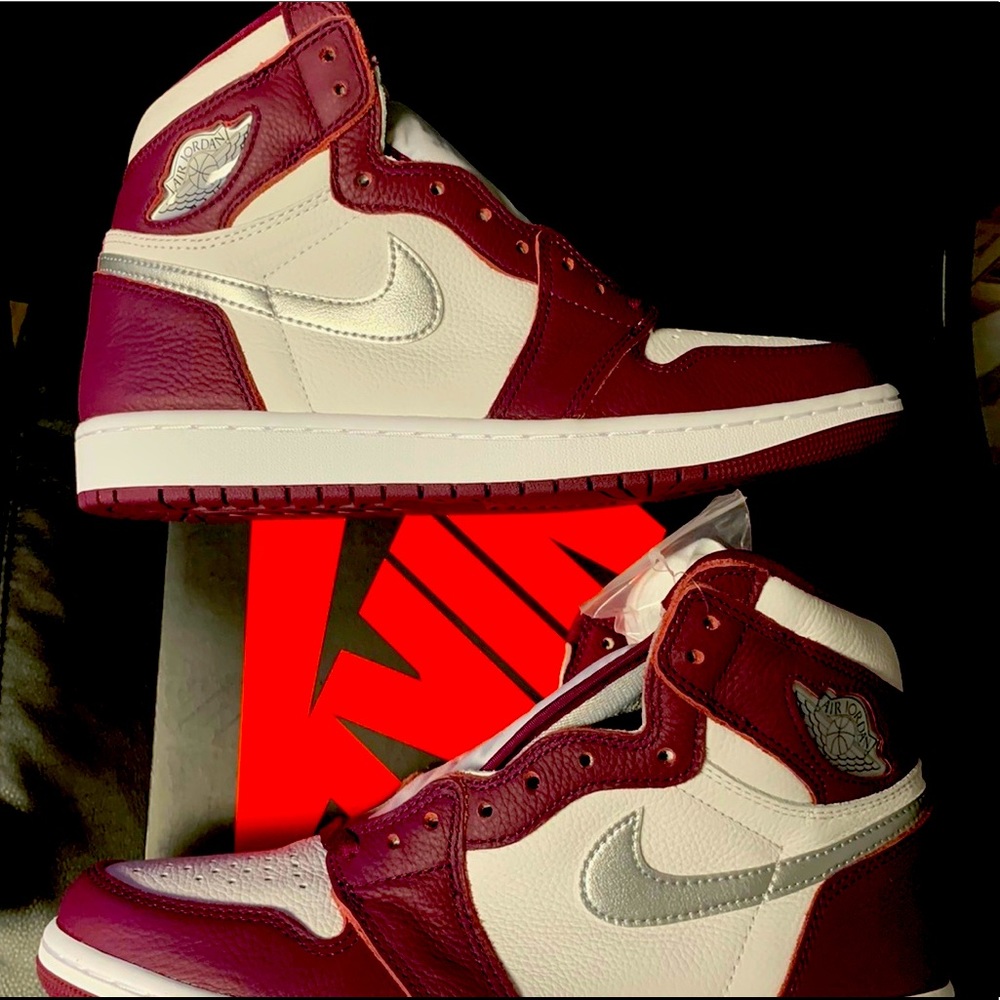 Like New worn 2 times